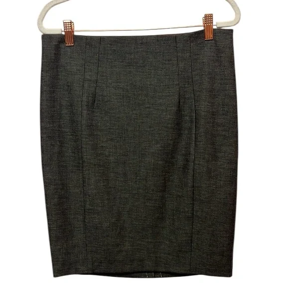 Express Gray Fitted Stretch Pencil Skirt. Size 8
