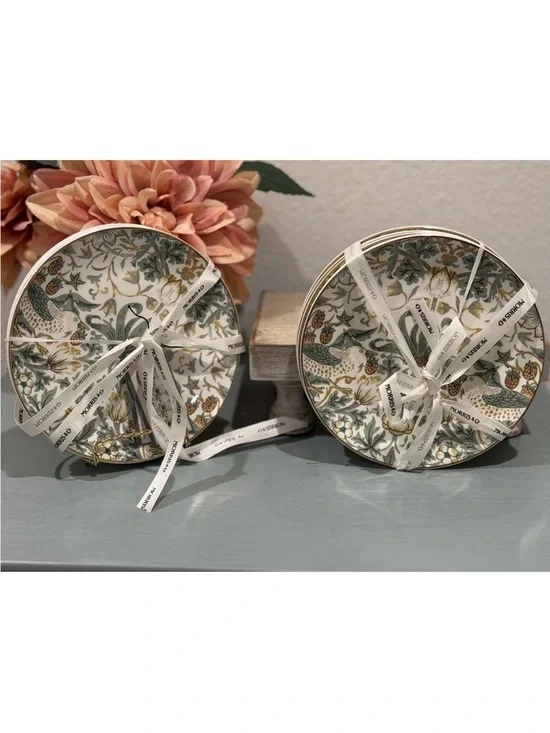 William Morris & Co Strawberry Thief Appetizer Plates 6.5