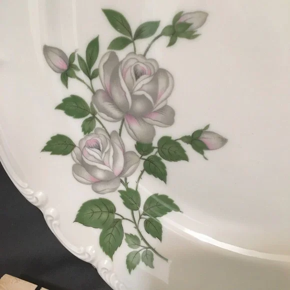 ROSENTHAL POMPADOUR V  West Germany Dinner Plate