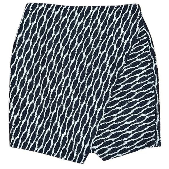 Ann Taylor LOFT Navy Blue White cotton Textured Faux Wrap Skirt sz S