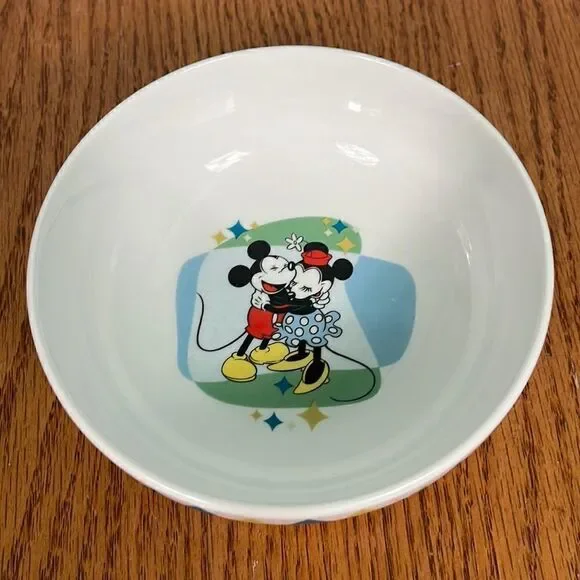 GIBSON DISNEY MICKEY & MINNIE MOUSE BOWL