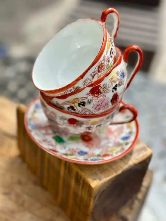 3 Vintage Geisha Garden Hand Painted Red Rimmed Tea Cups With 1 Saucer