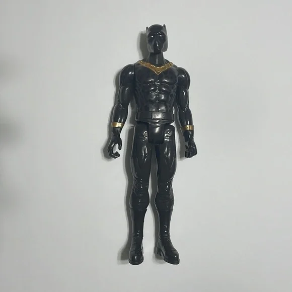 Marvel Black Panther Legend Figure