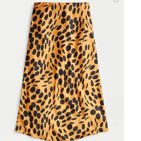 J Crew Pull-on slip skirt in wavy dots Size L