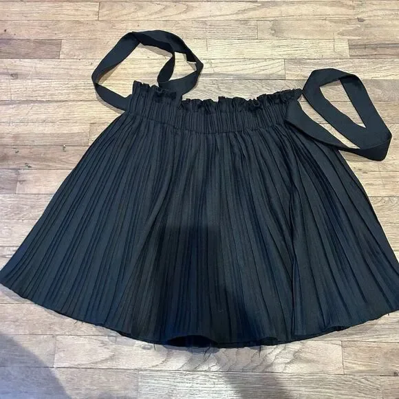 Haute Monde skirt mini pleated size large
