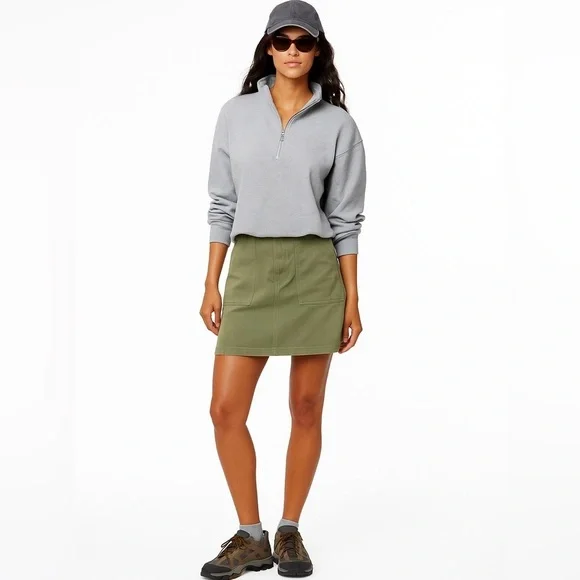 Columbia Olive Green Sporty Gorpcore Outdoor Skirt Front Button & Zip Size Small