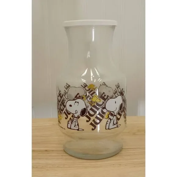 VTG Snoopy & Woodstock juice glass jug, anchor Hocking. One of a collection