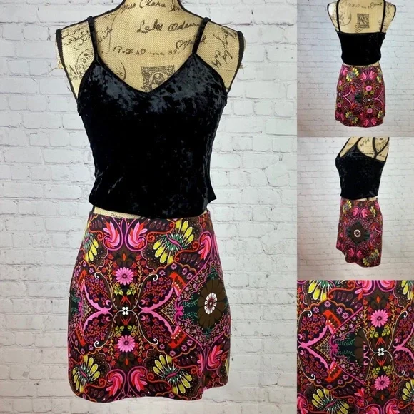 Trina Turk Abstract Floral Print Mini Skirt