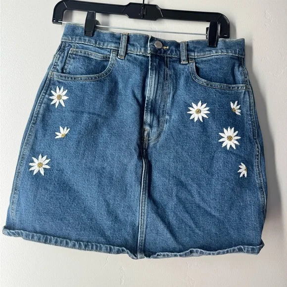 Everlane Way High Daisy Embroidered Denim Skirt Organic Cotton Cottagecore Chic