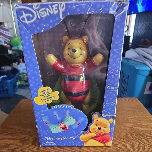 DISNEY WINNIE THE POOH FLYING HUNNY BEE POOH CRIB MOBILE Missing Bracket