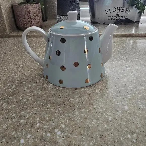 Australian Living Blue & Gold Polka Dot Teapot 2.5 Cup