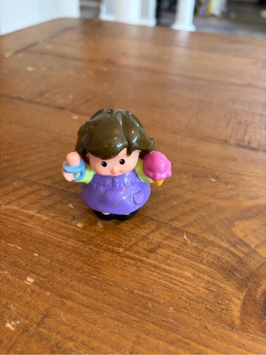 Fisher Price Little People pregnant mom as is