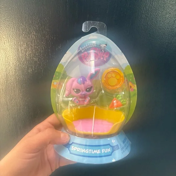 Littlest Pet Shop Springtime FunG7 #49 Bunny Figure Easter