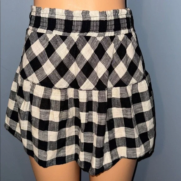 Joe B Buffalo Check Tiered Mini Skirt - Size Small