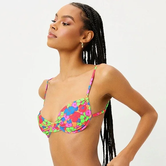 Frankie’s Bikinis Maggie Bikini Top in Groovy Florals Size Small NEW
