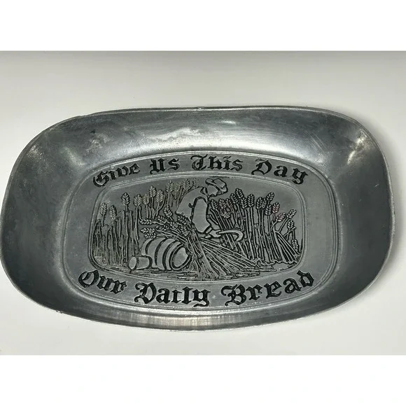 Vintage Wilton Pewter Style Bread Plate‎ 
