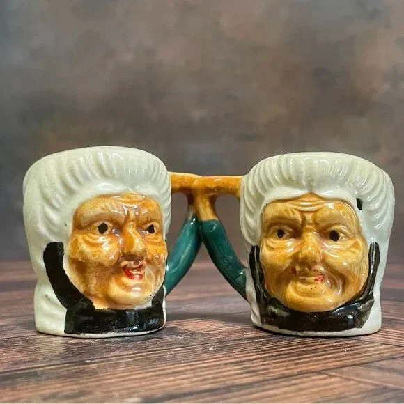 Vintage 'Tiny Toby' Salt and Pepper Shakers, Japan 1940 or 1950
