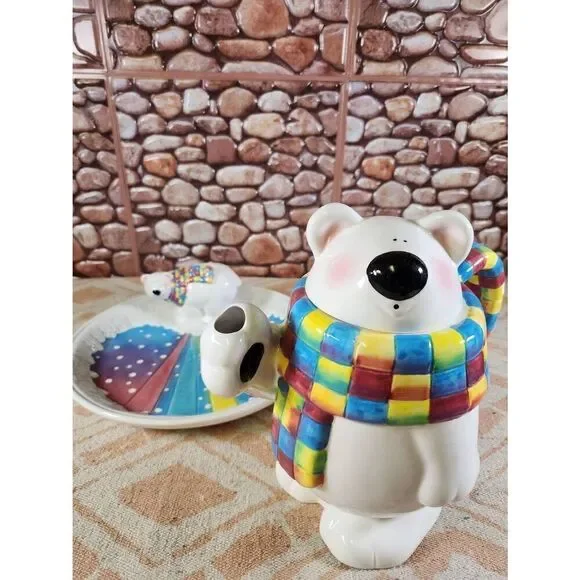 Polar Bear Teapot by Peter G Blank 1999 First Coast Designs Porcelain 48oz