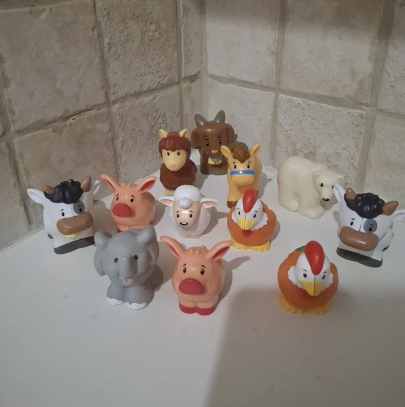 Fisher-Price Lot Of 12 Farm Animals Toys