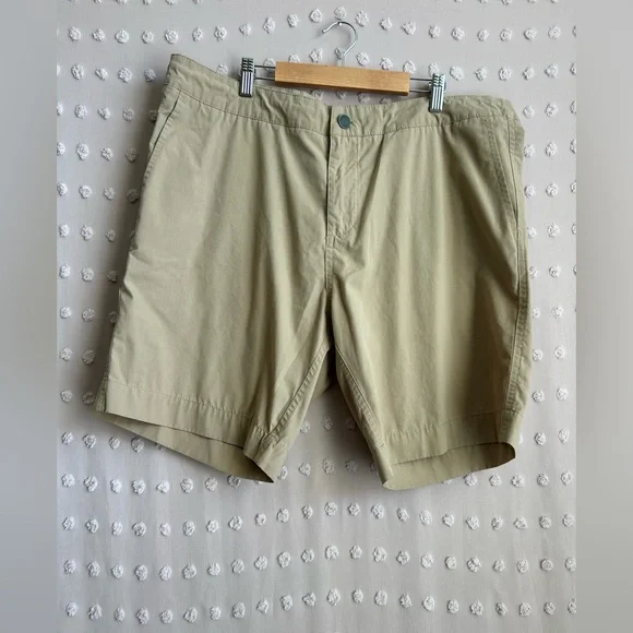 Faherty‎ Men’s All Day Short 9” Inseam Sz 36 Khaki