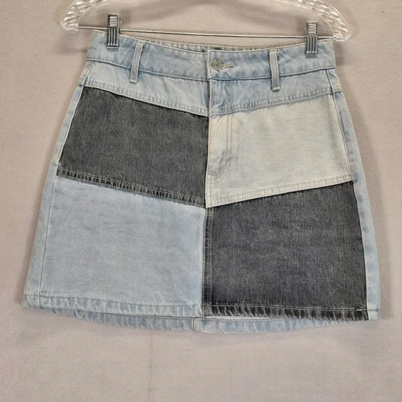 Womens Wild Fable Jean Skirt Size 2 Blue Patchwork Denim Zip Back Pockets