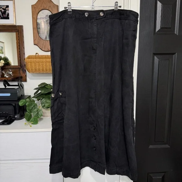 {J. Jill} Utility Cargo Pocket Boho Western Black Tencel Maxi Skirt