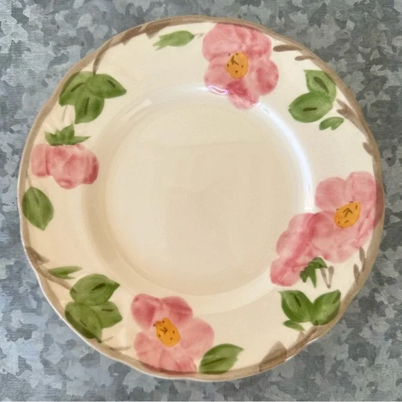 SET of 2 VTG Franciscan Desert Rose dinner plates 10.75 ENGLAND