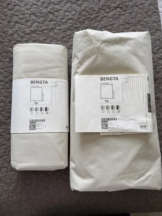 IKEA BENGTA Curtains Drapes in Off-White/Cream