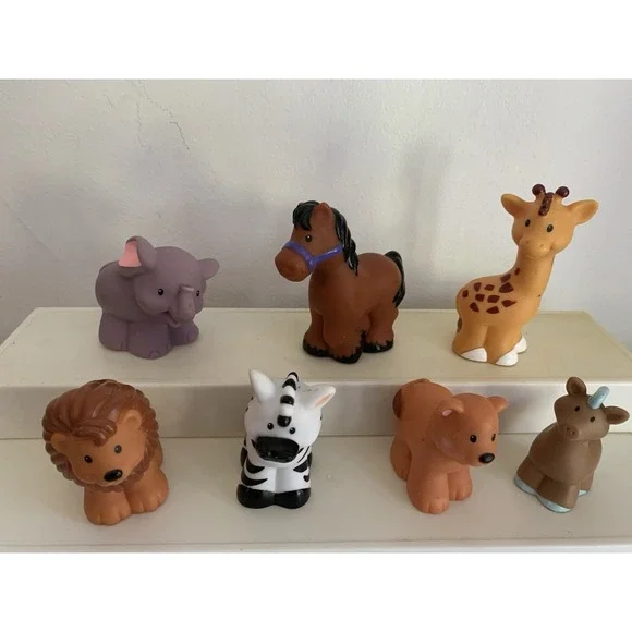 Lot of 7 Fisher Price Little People Zoo Farm Noah's Ark Animals Horse Zebra