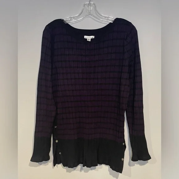 Croft & Barrow Lettuce Edge Tunic Sweater Plum Black Buttons Size XLarge