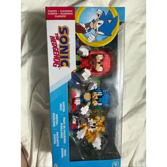 Sonic the Hedge Hog 2.5” 8 Bit Action Figures