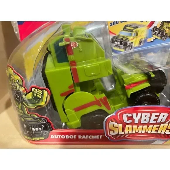 Hasbro Transformers Cyber Slammers Ratchet - Brand New
