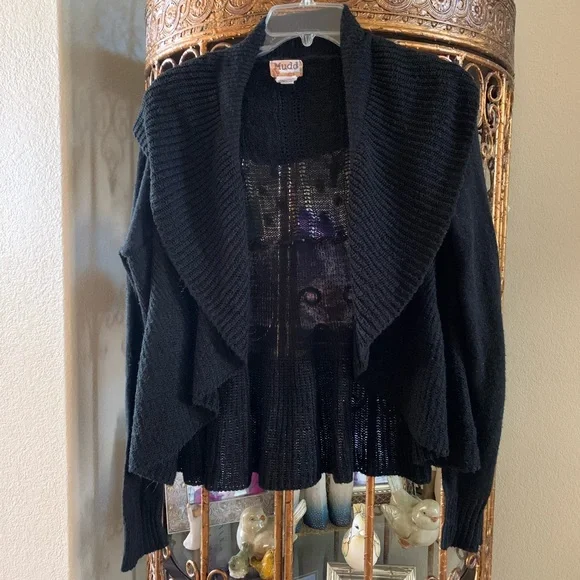 Mudd Ladies Black Sweater