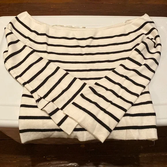 Off Shoulder Sweater w/ Split Bell Sleeves