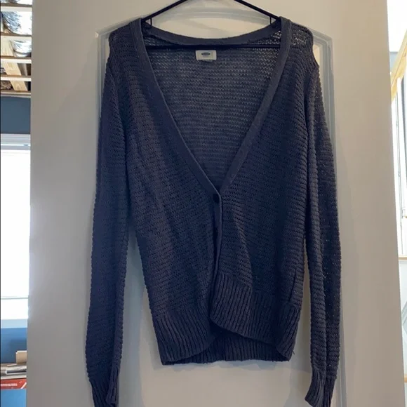 Old navy cardigan