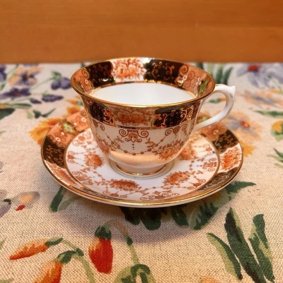 VTG Royal Albert Black Orange Roses Gold Gilt Imari Style Cup Saucer Tea Party