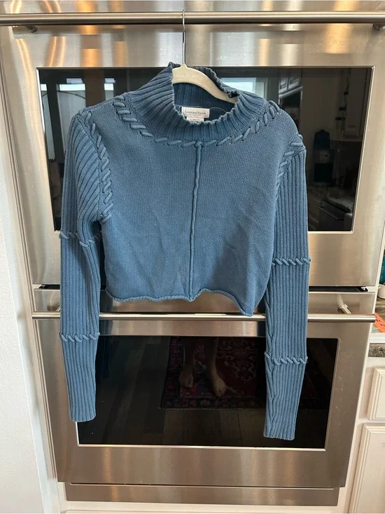 Lovers + Friends Cropped Cable-Trim Sweater size S has wear