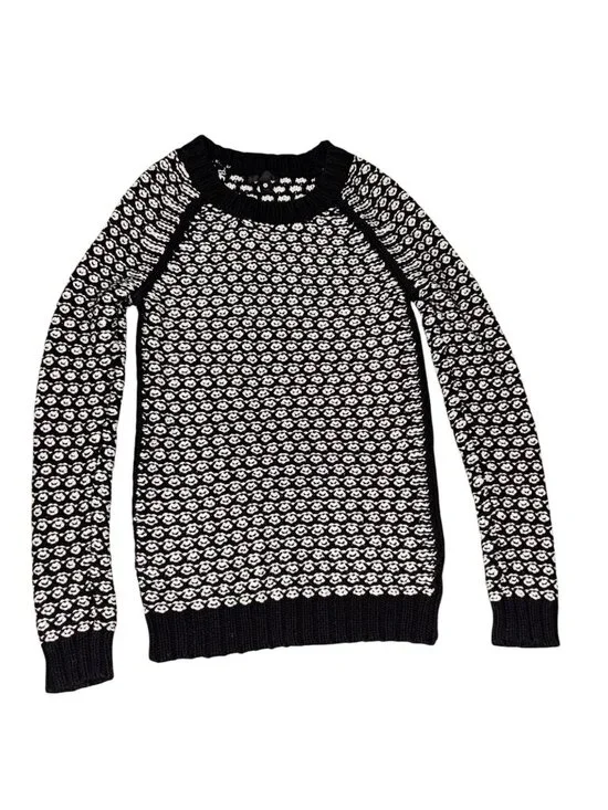 Worthington Medium Black and White Knit Sweater