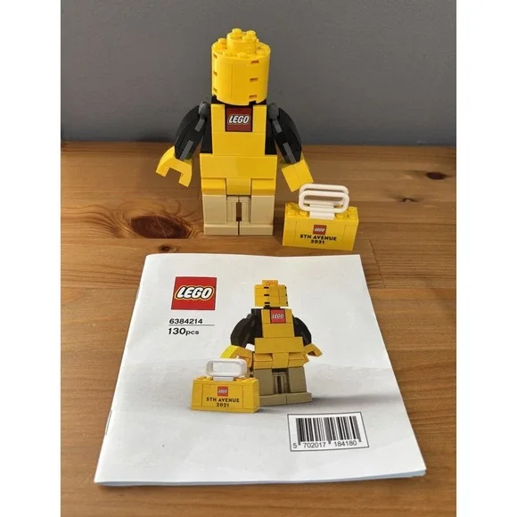 LEGO 6384214 LEGO Store Grand Opening Promo Exclusive Set 5th Avenue NYC