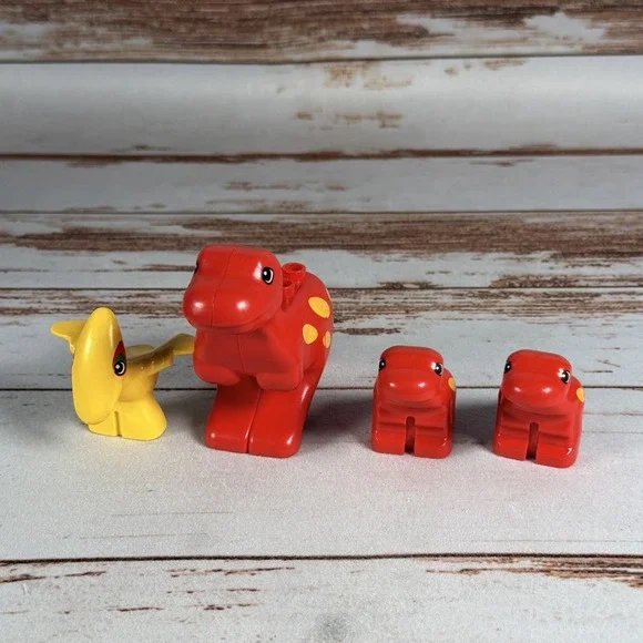 4 Lego Duplo Dinosaur Replacement Figures T-Rex Mom 2 Babies Triceratops Used