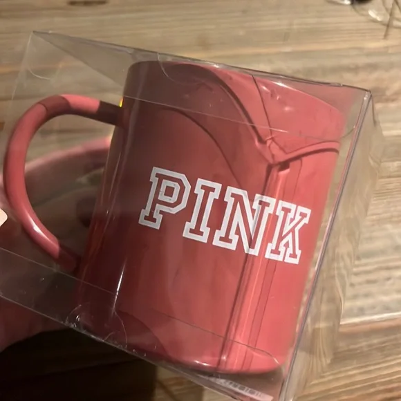 Victoria’s Secret PINK NEW Stainless steel mug 14 oz