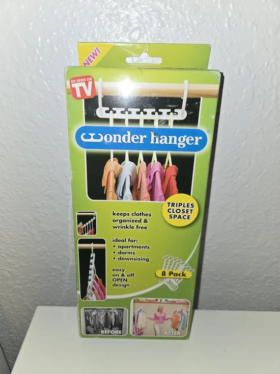 Wonder Hanger 8-Pack Space-Saving Closet Hangers - White