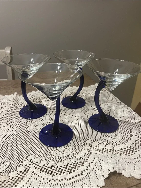 Set Of 4 Libbey Bravura Martini Glasses Cobalt Blue