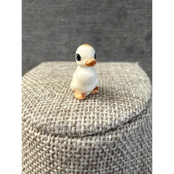 Vintage Hagen Renaker‎ Miniature White Duck Figurine