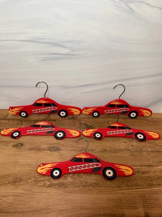 Kidorable Fire Engine Wooden Hangers Set 5