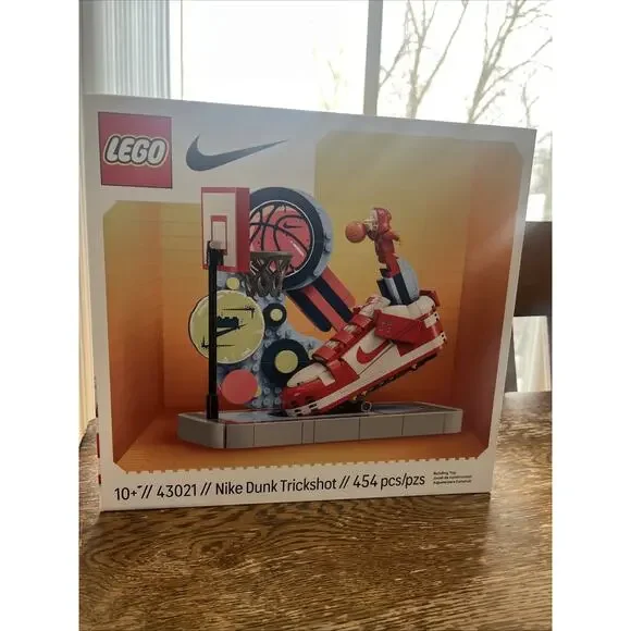 Lego 43021 NIKE Dunk Trickshot 454 pcs Sealed In Box! Ships NOW!