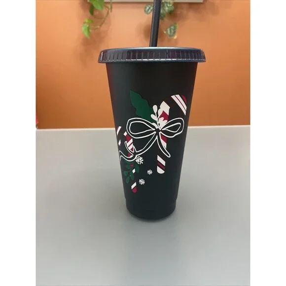 Starbucks Green Matte Limited Holiday Edition 2021 Tumbler Cold Cup Christmas