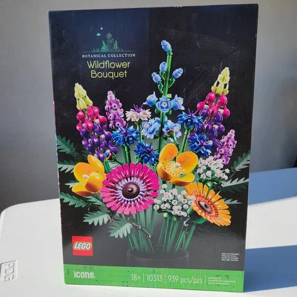 LEGO 10313 Botanicals Artificial Wildflower Bouquet Fake Flowers Building Set To