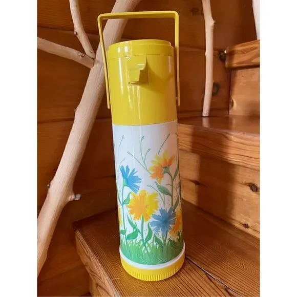 Aladdin's Pump-a-Drink Dispenser