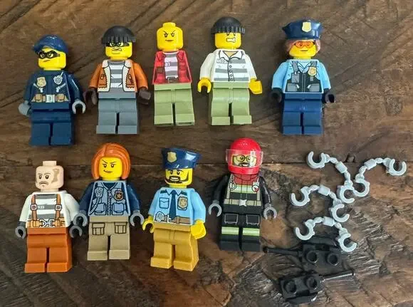 Misc Lot 15pc LEGO Mini Figures City Police/Fire AS IS Incomplete Set